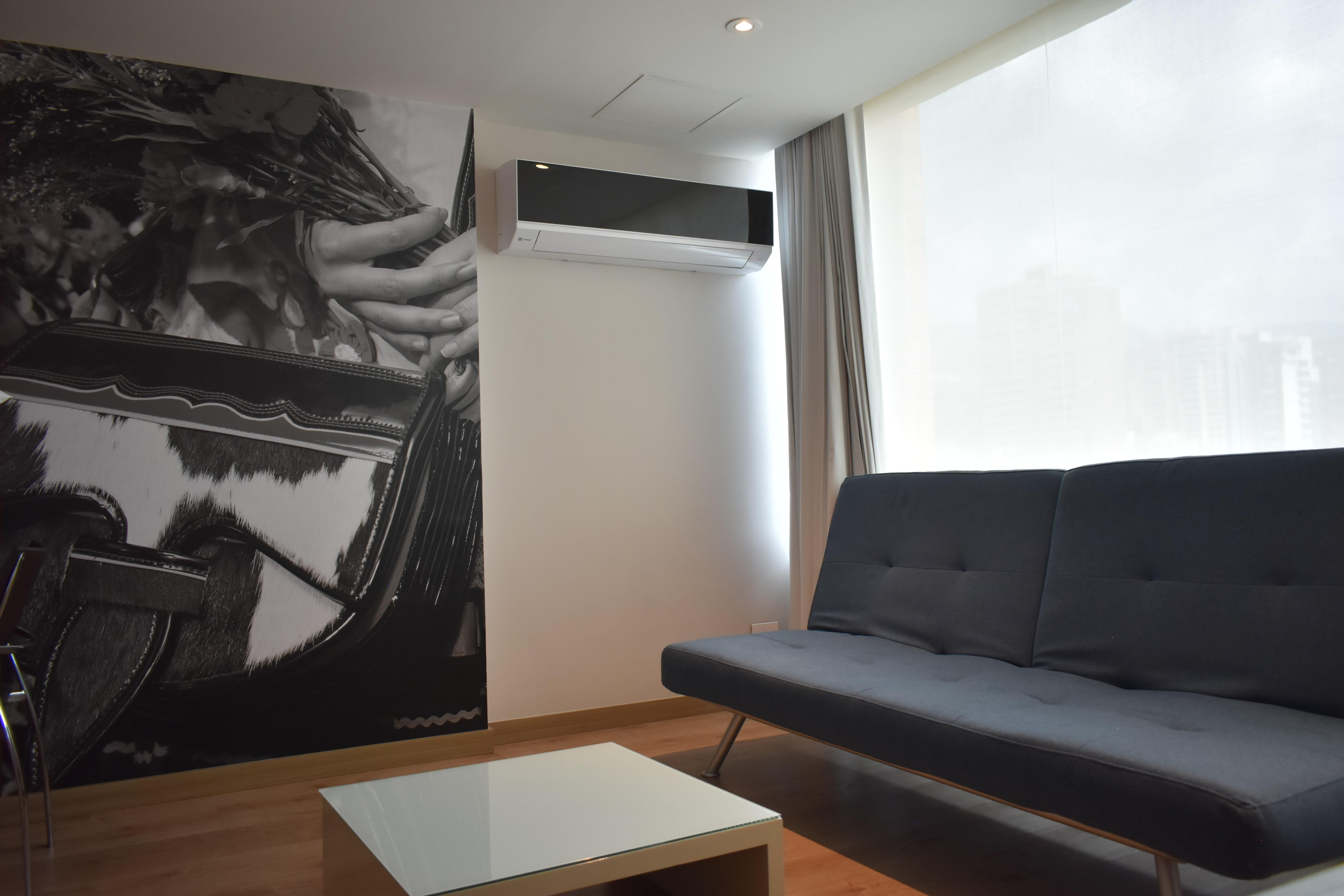 Hotel Holiday Inn Express & Suites Medellin By Ihg Luaran gambar