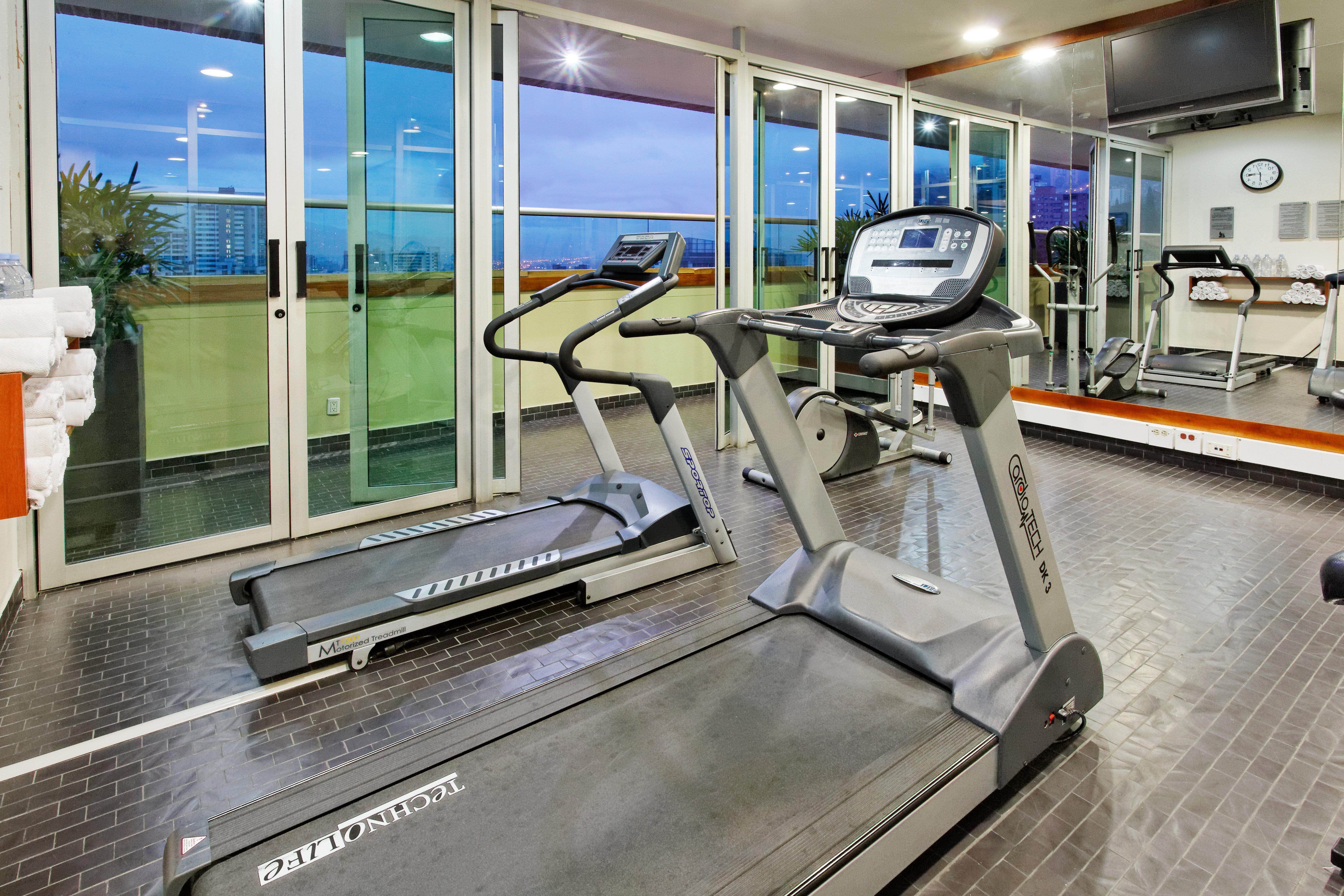Hotel Holiday Inn Express & Suites Medellin By Ihg Luaran gambar